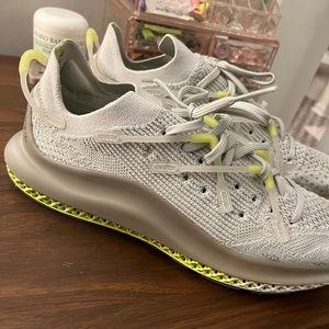 Adidas 4D Fusio Grey Solar Yellow Mens 10.5 Like New